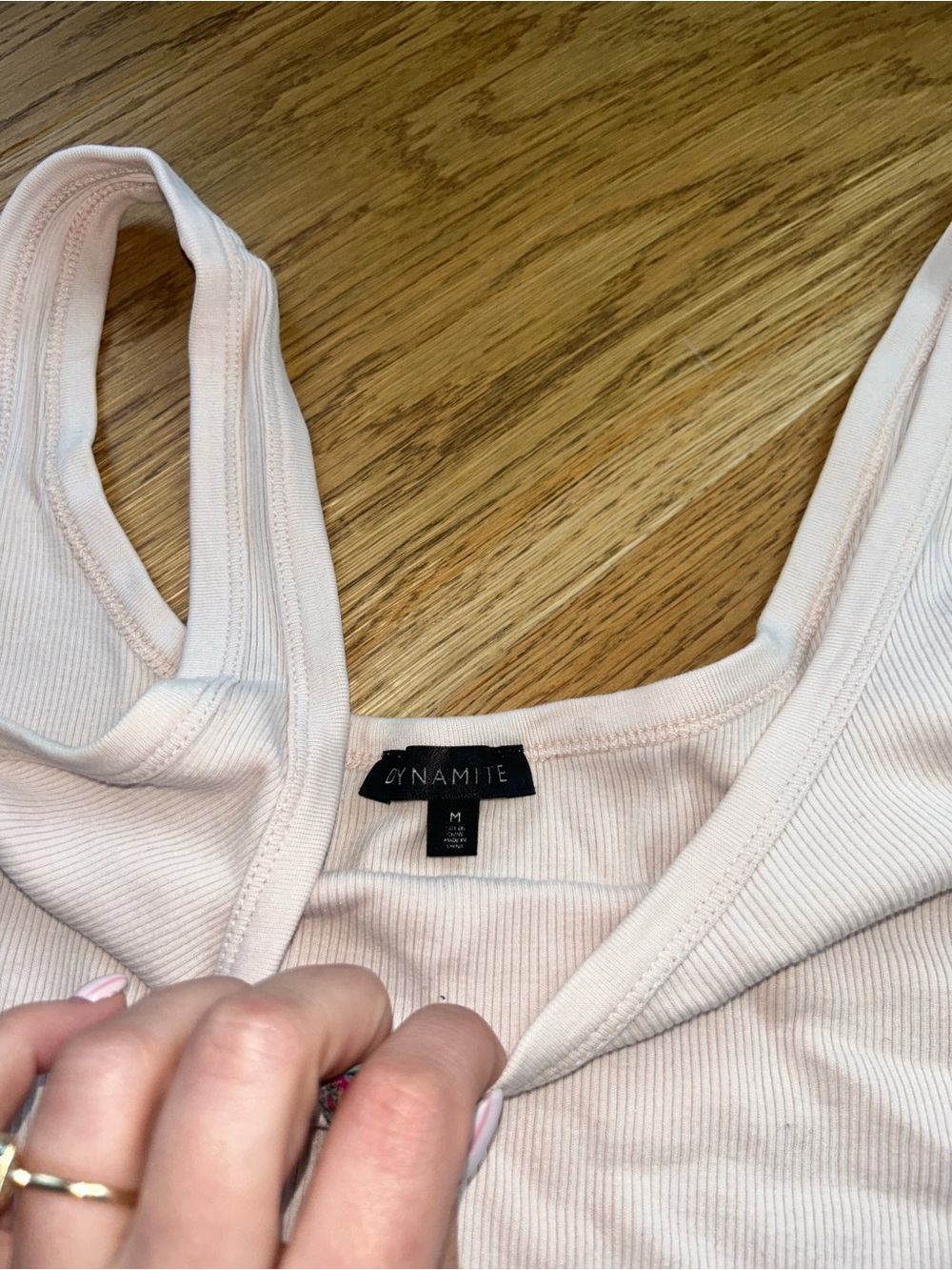 Dynamite Cream Ribbed tank - Picture 2 of 2